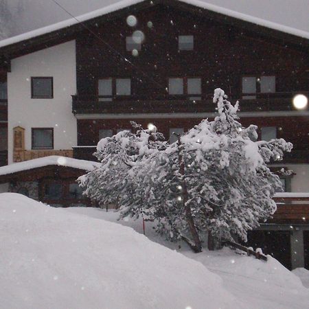 Готель Alpenhof "Alt Laehn" Екстер'єр фото